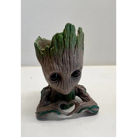 2019 Baby Groot Lot of 2. 2 Set of Flower Pot~Pen-Candy~Holder~Marvel - Picture 1 of 4